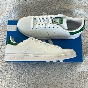 NWT/NIB Adidas Stan Smith | White, Green | Size 8